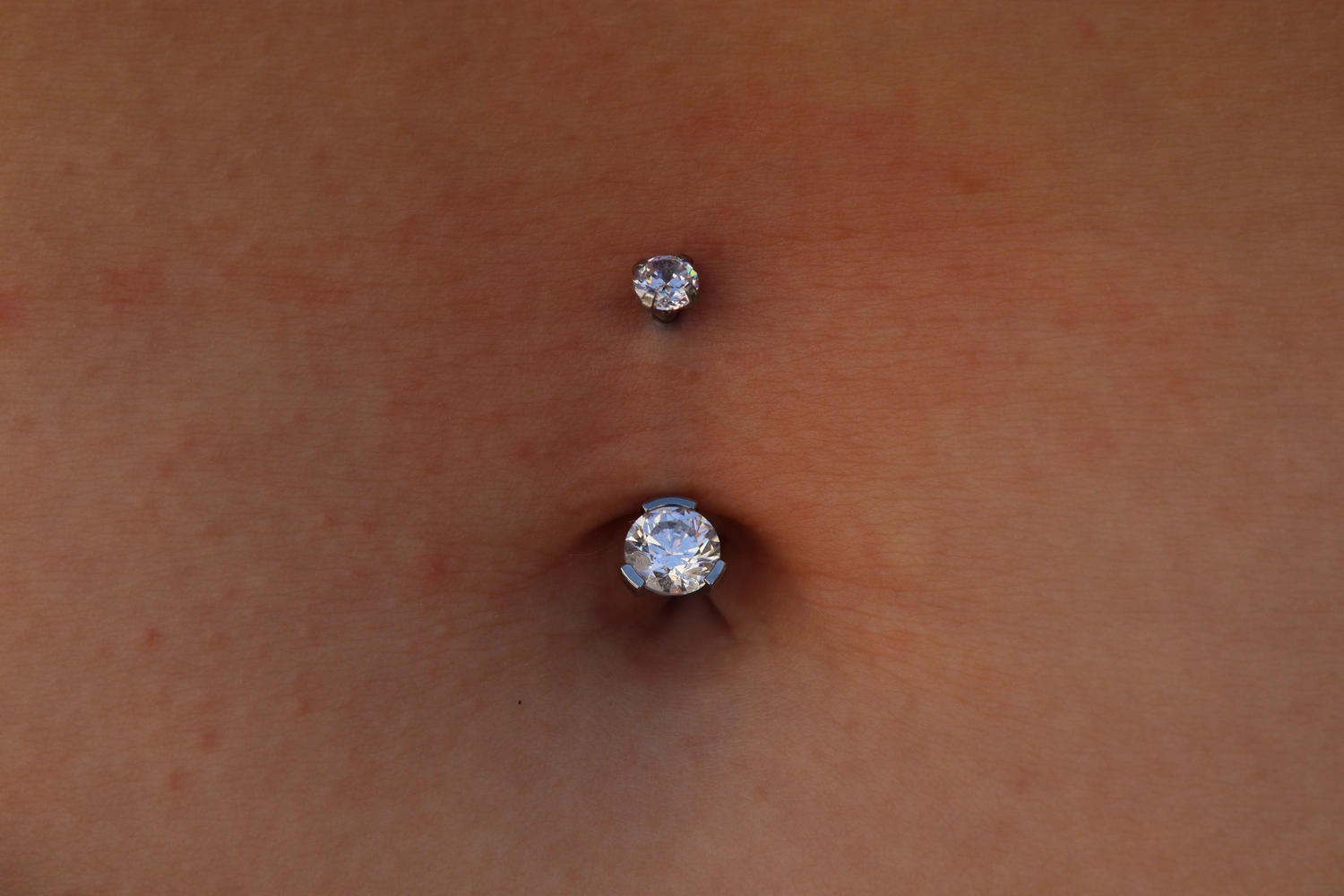 Maluna - Piercing and Fine Jewelry - Bauchnabelpiercing